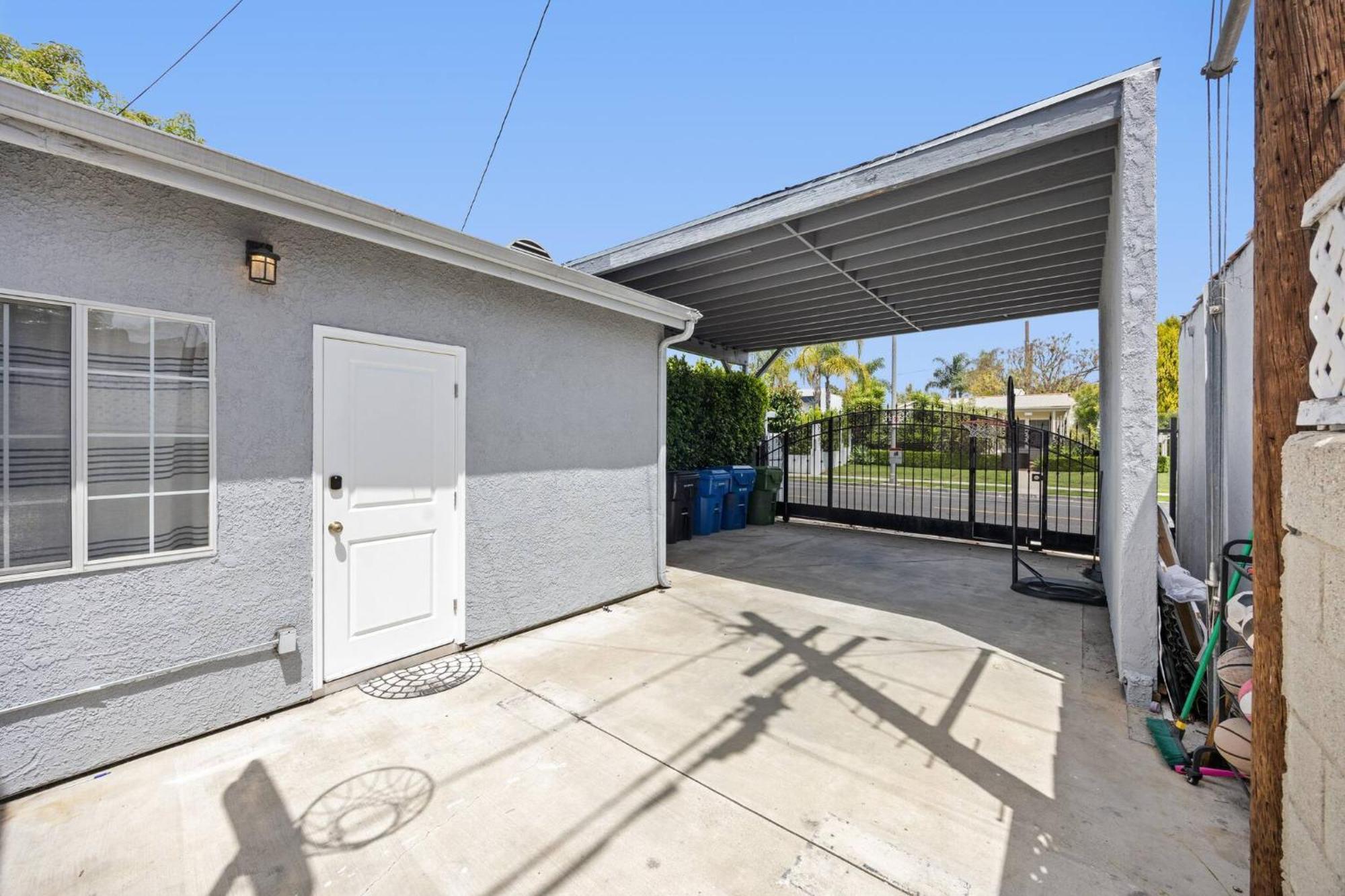 Guest house Cozy Backhouse - Sleeps 2 Beverly Hills Adj Los Angeles